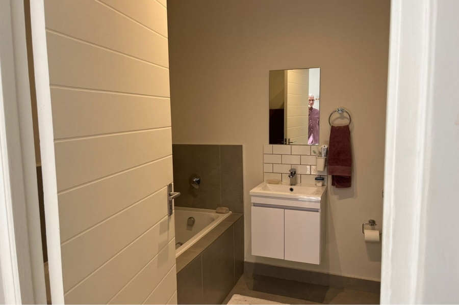 To Let 2 Bedroom Property for Rent in Langeberg Ridge Western Cape